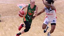 Basketbalistky Žabin (v zeleném) zdolaly německý Nördlingen i v nedělní odvetě, kdy vyhrály 80:73.