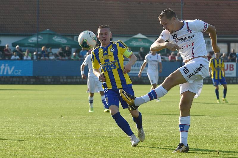 12.9.2020 - domácí SK Líšeň v bílém (Ondřej Ševčík) proti FK Varnsdorf