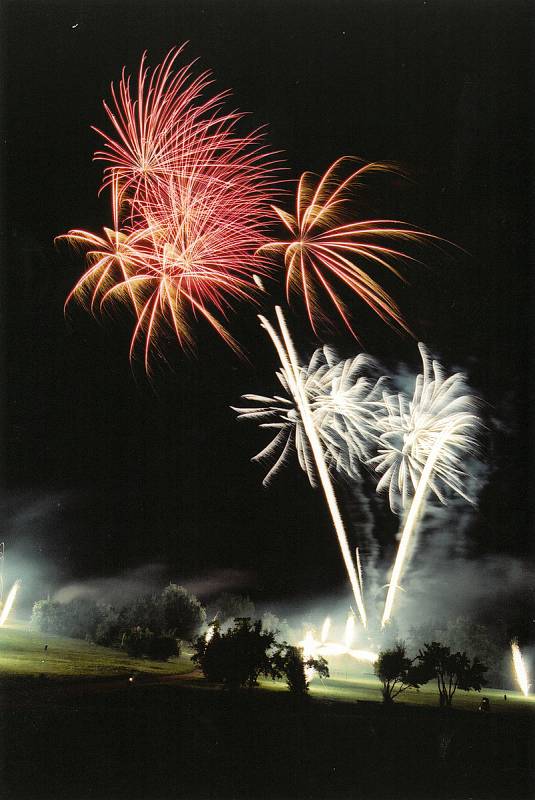 Populární festival ohňostrojů Ignis Brunensis letos oslaví pětadvacet let od založení. Na snímku ročník 1998.