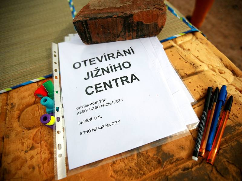 Otevírání Jižního centra v Brně.