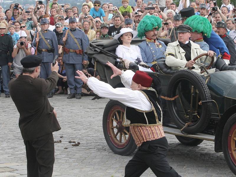 Atentát na Františka Ferdinanda d´Este při rekonstrukci v Brně.