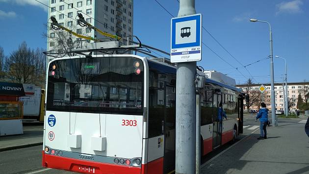 Parciální trolejbus v Brně, ilustrační foto.