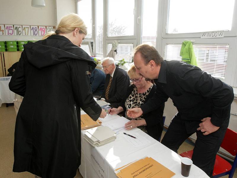 Kateřina Valachová u voleb v Brně.