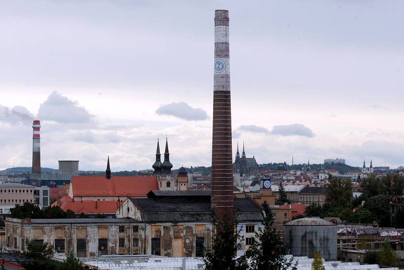 Chátrající průmyslový areál se má přeměnit na moderní čtvrť.