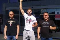 Brněnský MMA zápasník Jiří Procházka se dočká premiéry v UFC na ostrově v Abú Zabí.