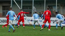 Boskovičtí fotbalisté (v modrém) porazili vedoucí Bohunice na jejich hřišti 1:0.