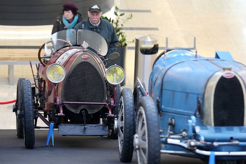 Výstava Žijeme Bugatti v brněnské Vaňkovce.