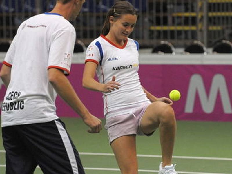 Tenistky se těší na Fed Cup, nálada v týmu je super. Trénink