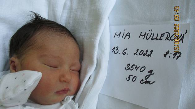 Mia Müllerová, 13. 6. 2022, Mikulov, Nemocnice Břeclav, 50 cm, 3540 g