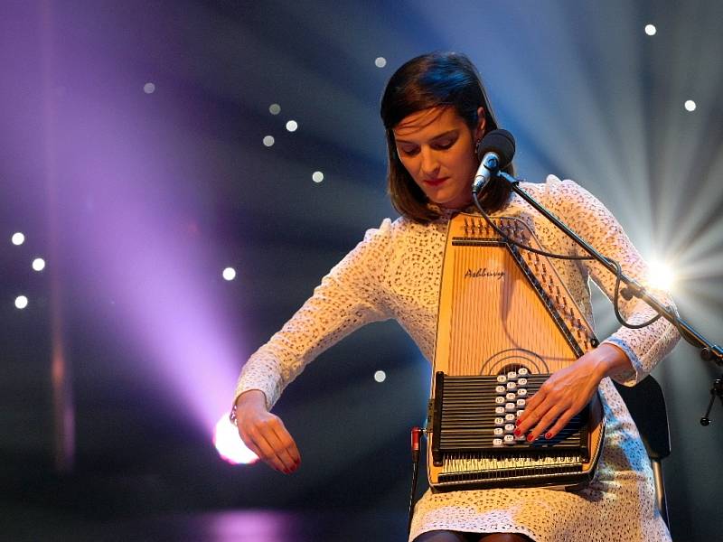 Charitativní Tříkrálový koncert uspořádala v neděli už počtvrté Diecézní charita Brno - slovenská zpěvačka Jana Kirschner.