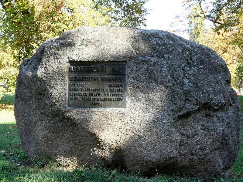 Brněnský park Björnsonův sad.