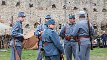 Na hradě Veveří si v sobotu připomněli padlé za světové války. Přítomní zhlédli i bitvu nazvanou Srbsko 1914.