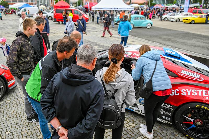 Motoristické akce Brno Revival nese podtitul Festival rychlosti mezi pavilony.