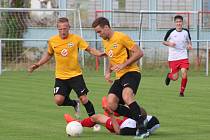 Fotbalisté Rosic (ve žlutém) porazili Frýdlant nad Ostravicí 5:1.