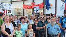 V Brně podle organizátorů demonstrovalo nejméně pět tisíc lidí.