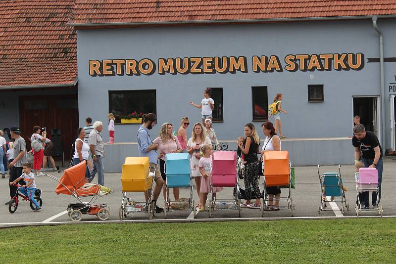 Setkání na statku v Brně, 15. 8. 2020.