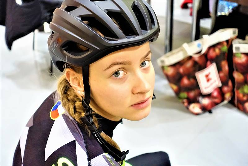 Dráhoví cyklisté brněnské Dukly (Veronika Jaborníková)  strávili další dva týdny na soustředění v Bulharsku.