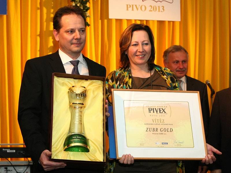 Výsledky degustační soutěže Zlatý pohár Pivex – Pivo 2013 oznámili organizátoři v brněnském hotelu Voroněž.