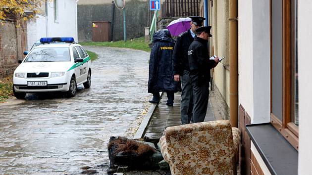 Žena z Židlochovic na Brněnsku zahynula při požáru rodinného domku.