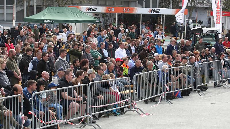 Timbersports v rámci veletrhu Techagro na brněnském výstavišti.