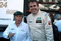 Jan Vonka (vpravo) s trojnásobným mistrem světa formule 1 Jackiem Stewartem.
