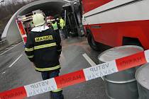 Havarovaný kamion zablokoval Pisárecký tunel v Brně