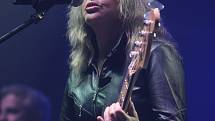 Americká zpěvačka a baskytaristka Suzi Quatro zahrála Brnu.