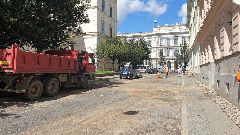 Obnovená cykloobousměrka v Radnické ulici v centru Brna.