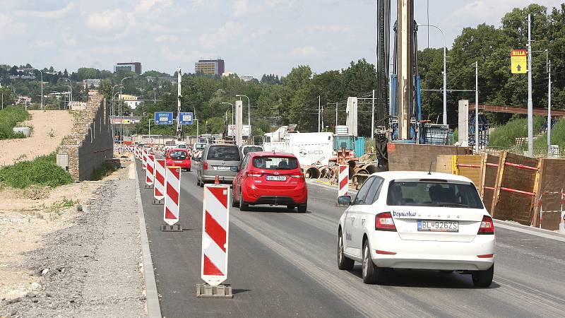 Stavba VMO v ulici Žabovřeská.