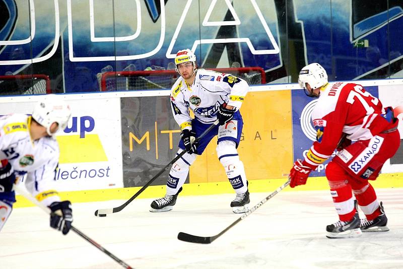 Hokejisté Komety porazili Slavii 5:2.