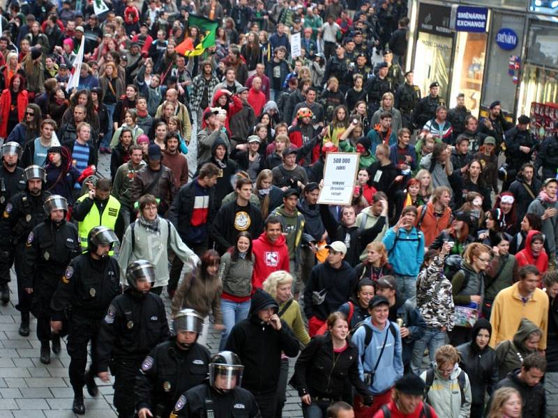 Účast na Protestfestu byla i přes nepříznivé počasí velká