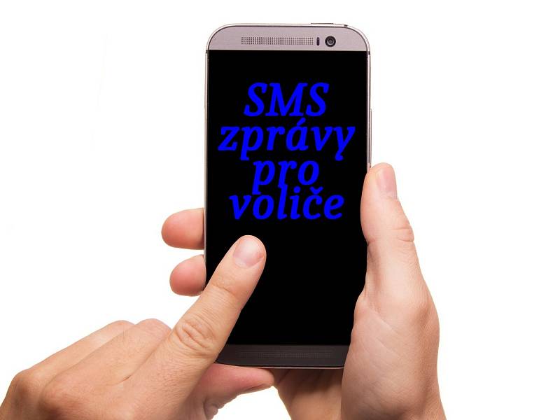 Pět otázek, lídři stran. Na nejdůležitější témata odpovídali lídři v unikátním předvolebním manuálu Deníku Rovnost SMS zprávy pro voliče.