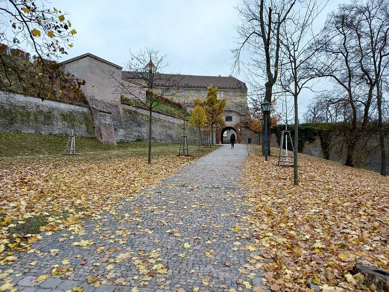 Současná podoba parku pod Špilberkem.