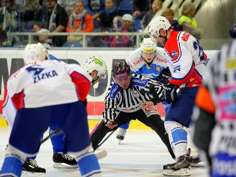 Kometa měla většinu zápasu převahu. Srazil ji však gól v poslední minutě.