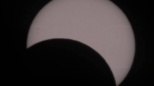 Hned několik astronomických podívaných čeká v letošním roce na Jihomoravany. Kromě částečného zatmění Slunce a Měsíce spatří pět planet holým okem.