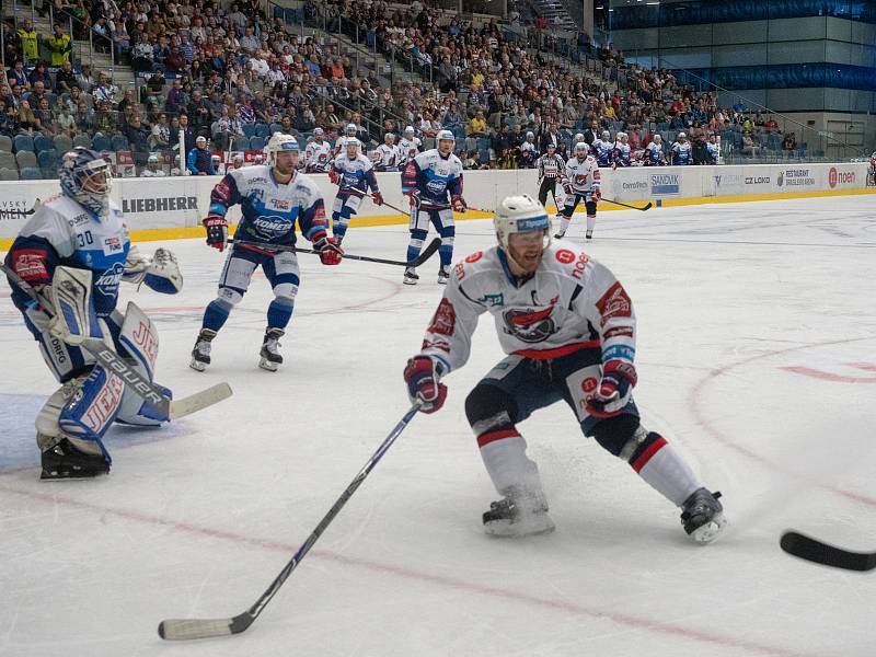 Piráti v první kole letošní extraligy přivítali loňského mistra Kometu Brno.