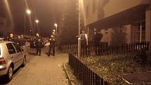 V bytě v brněnské ulici Majdalenky vybouchla propanbutanová lahev. Na místě zasahovala policie, hasiči i záchranáři.