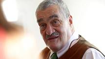 Ministr zahraničí Karel Schwarzenberg v Brně.