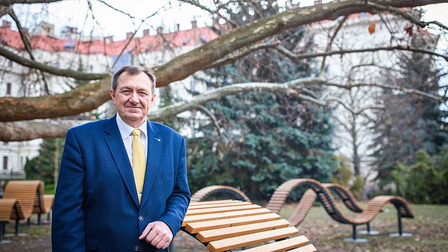 Profesor Jan Mareš se stal novým rektorem Mendelovy univerzity.