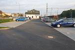V Nádražní čtvrti v Telnici letos vzniklo parkoviště pro osobní auta i jízdní kola.