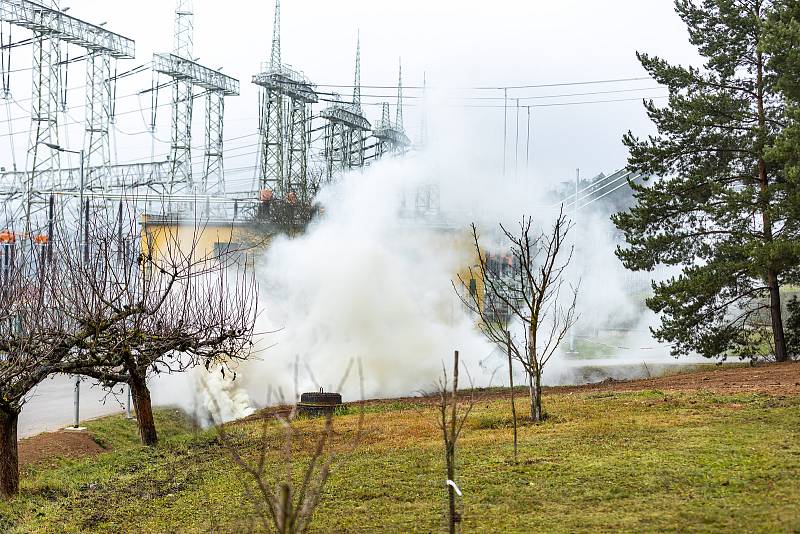 Po čtyři dny nacvičovali vojáci ochranu elektrické rozvodny Čebín.