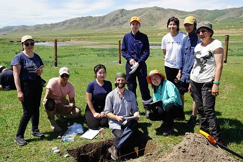 Naučit své mongolské spolupracovníky, jak správně ochránit les, se nyní snaží odborníci z brněnské Mendelovy univerzity.