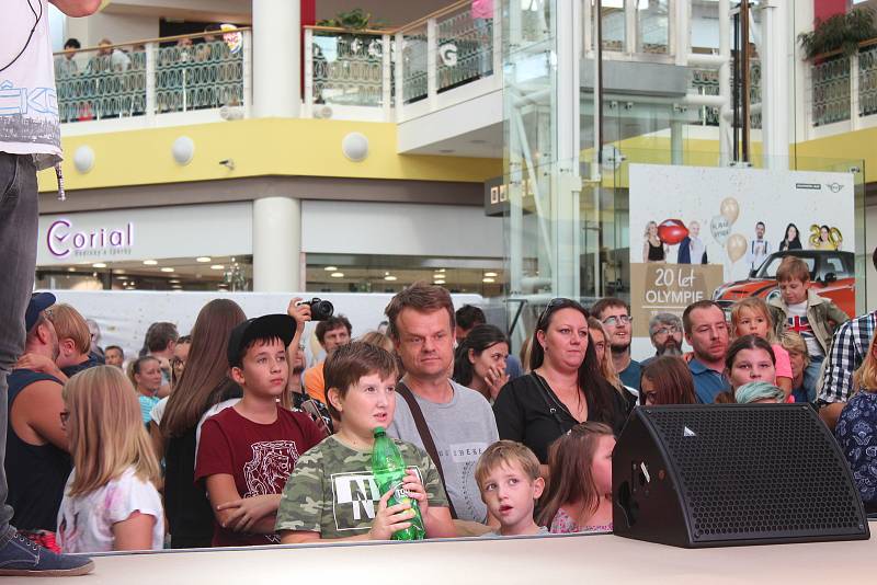 Nákupní centrum Olympia Brno odstartovalo oslavy dvacátého výročí od otevření.