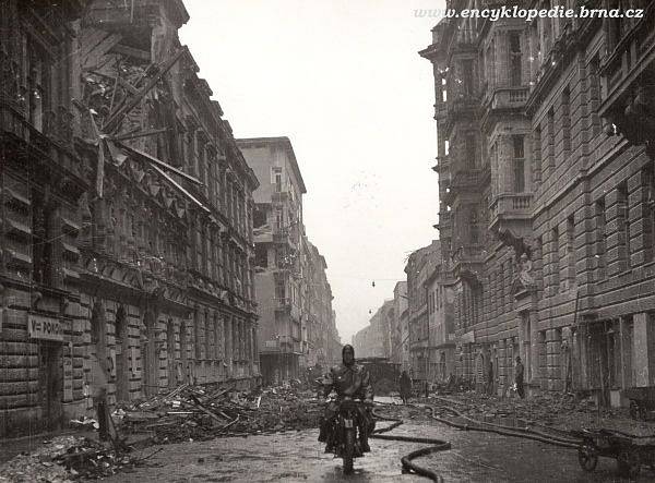 Výsledky nejničivějšího náletu na Brno před 75 lety v době druhé světové války.