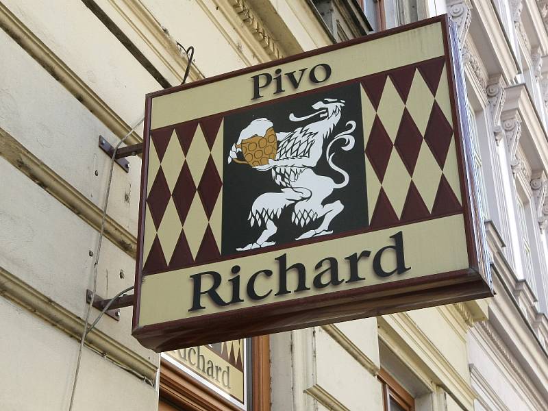 Pivo je U Richarda báječné. Menu ale nezaujme.