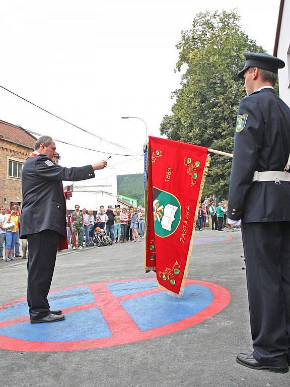 Poloprofesionální sbor hasičů ze Zastávky na Brněnsku.