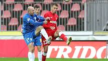 Zbrojovka Brno (v červeném) vs. Slovan Liberec.