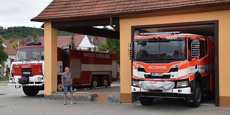 Střelická jednotka dobrovolných hasičů má nové cisternové vozidlo.