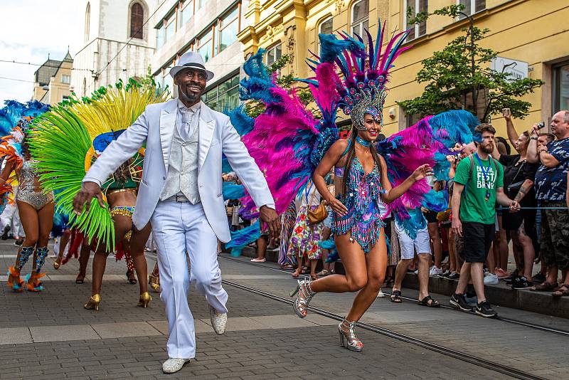 Brasil Fest Brno je jediný festival svého druhu v celé republice. Příznivcům hudby, dobrého jídla a tance umožní prožít tradiční brazilskou kulturu na vlastní kůži přímo v centru Brna.