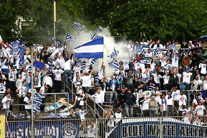 V závěrečném kole letošního ročníku nejvyšší soutěže přivítali brněnští fotbalisté Slovácko, které Brnu do té doby osm zápasů a 790 minut nevstřelilo branku. Tentokrát vyhrálo 3:1.